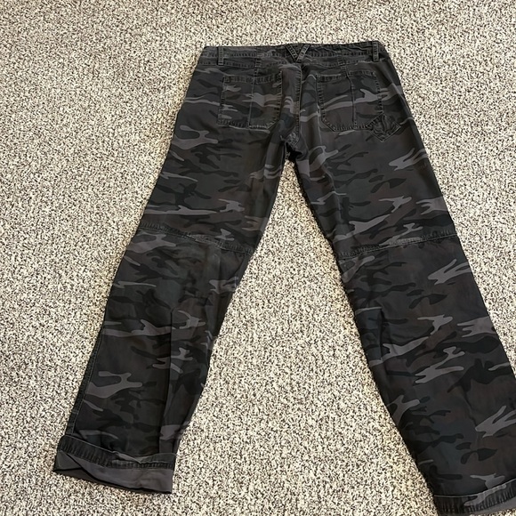 Prana Camouflage Cargo Pants - Picture 3 of 4